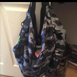 Fox special op hobo bag