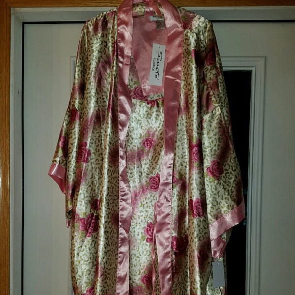 Nightie with robe