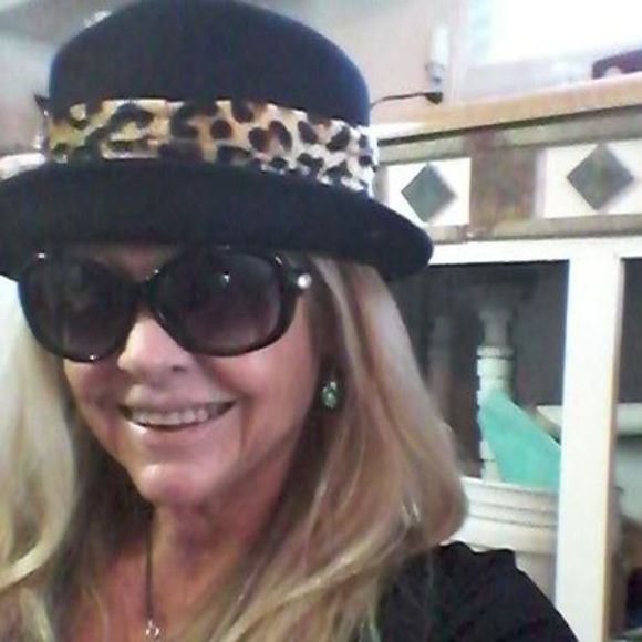 Meet your Posher, Patricia