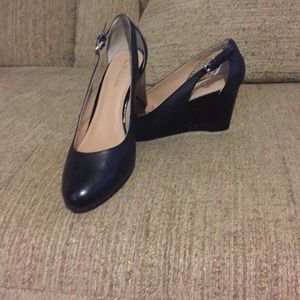 Black dressy wedges.