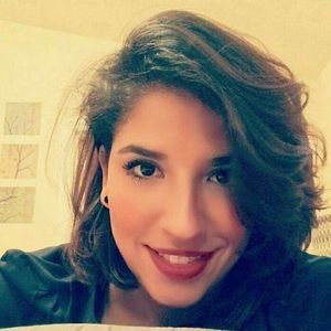 Meet your Posher, Crystal