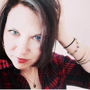 Meet your Posher, Whitney