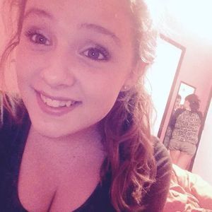 Meet your Posher, Rayna