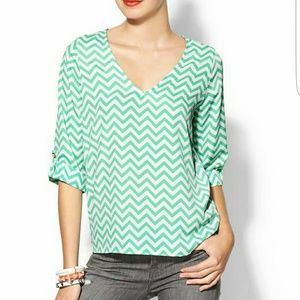 Everly Nordstrom Mint Chevron Top