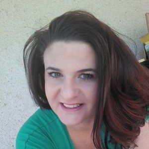 Meet your Posher, Kasey