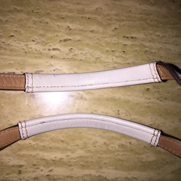 🚨FINAL SALE!!!🚨 Coach Signature Tote Purse - Picture 4 of 4