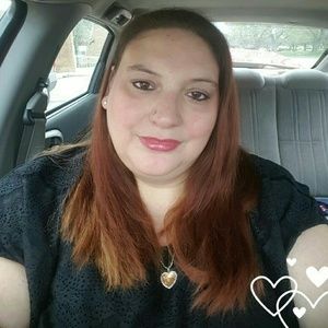 Meet your Posher, Lena