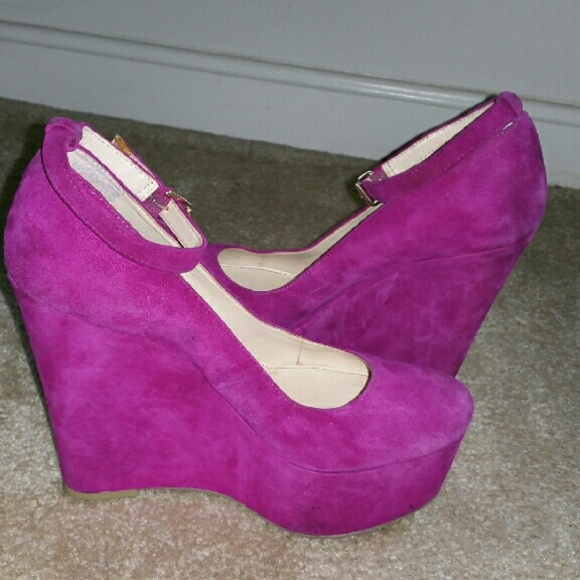 Boutique 9 Shoes - Boutique 9 Pink Suede Wedge Heels Size 7.5