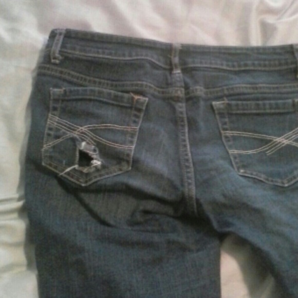 Shorts - Picture 3 of 3