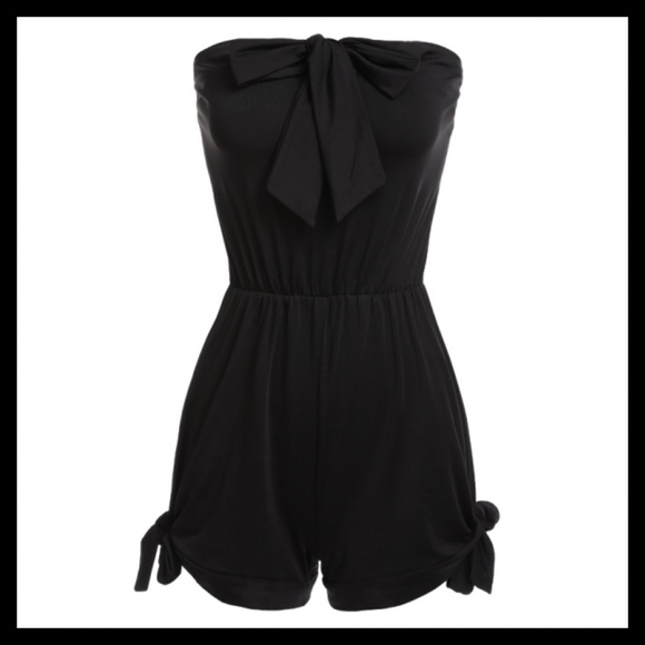 $28✂️LAST CALL✂️ ✨HP✨5⭐️RATED BOW-TIE ROMPER - Picture 2 of 4