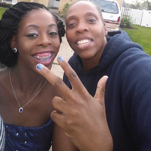 Meet your Posher, Regina