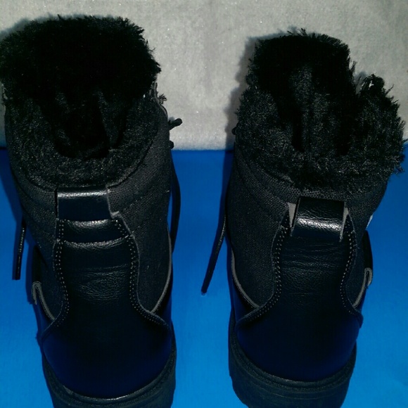 Men's boots - Picture 2 of 3