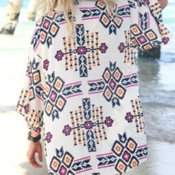 Celeste Aztec Kimono - Picture 3 of 3