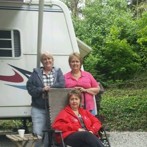 Meet your Posher, Debbie