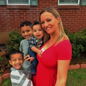 Meet your Posher, Danielle