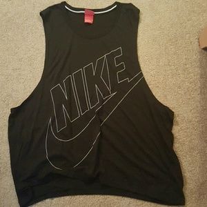 nike muscle tee