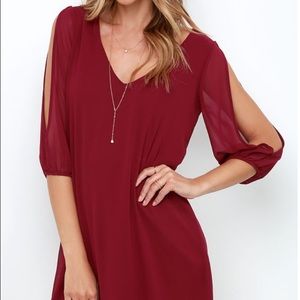 Lulus slit arm red dress. Never worn