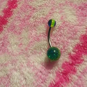 Belly button ring