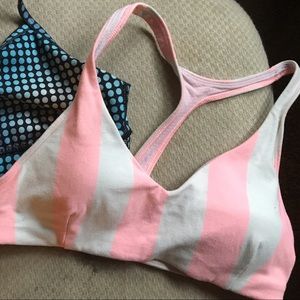 Lululemon bra size 6