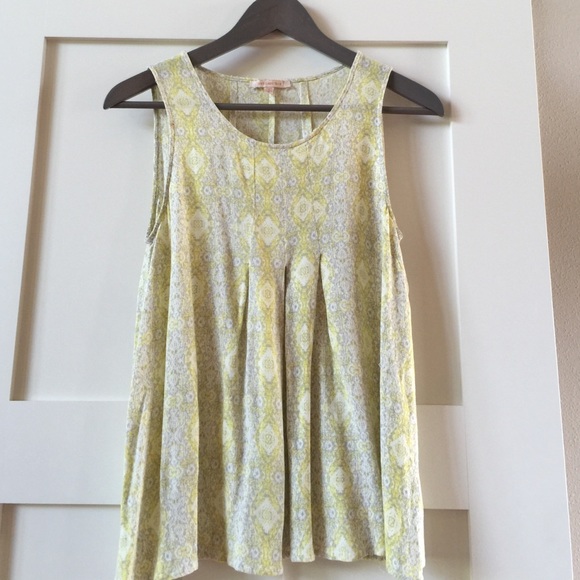 Skies are Blue a Stitch Fix brand szS print blouse