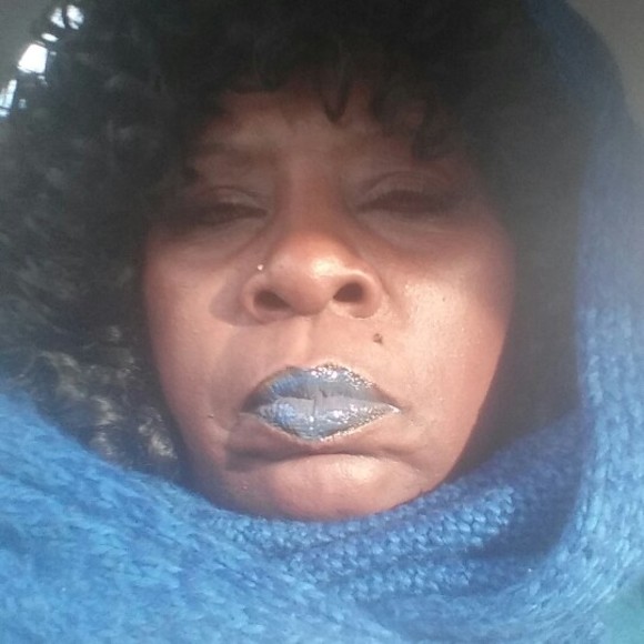 Meet your Posher, Sandra - Picture 1 of 1