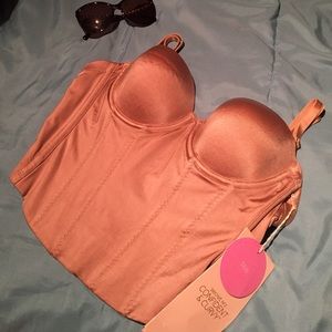 Low back bustier firm control nwt
