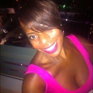 Meet your Posher, Sherry