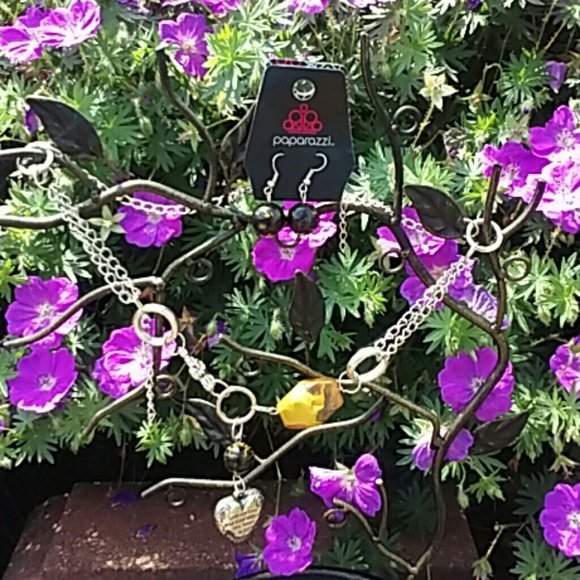 Last Day! Yellow Resin Bead Heart Necklace Set