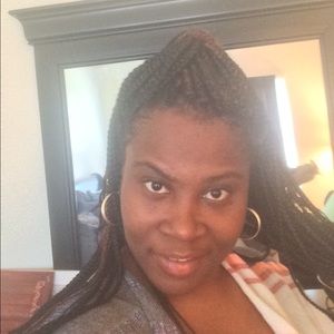 Meet your Posher, Tiffany