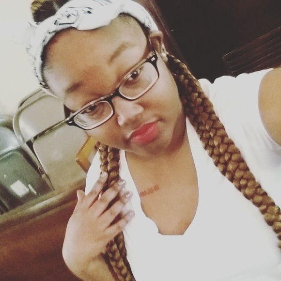 Meet your Posher, Misha - Picture 1 of 1