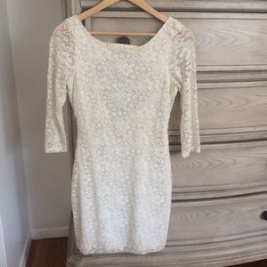 Gorgeous ivory, lace-patterned dress!