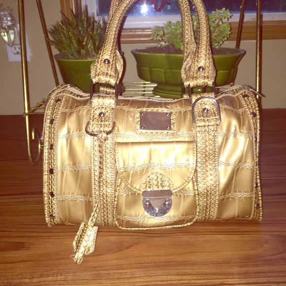 Fashionable Gold Purse