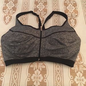 Victoria's Secret sport t back bra size 36DDD