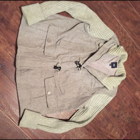 Gap Peacoat
