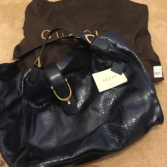 Authentic Navy GUCCI Soft Stirrup Python Hobo Tote - Picture 3 of 4