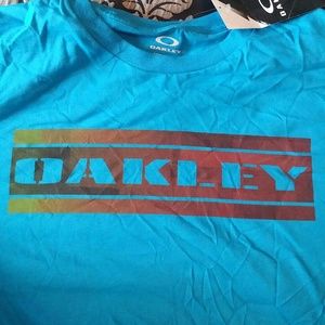 Oakley TShirt