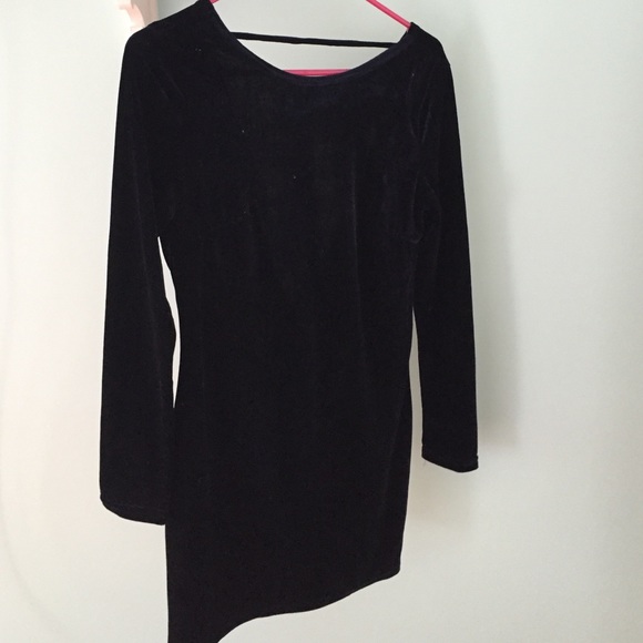 Never been worn navy tobi dress