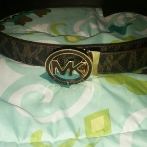 Michael Kors belt