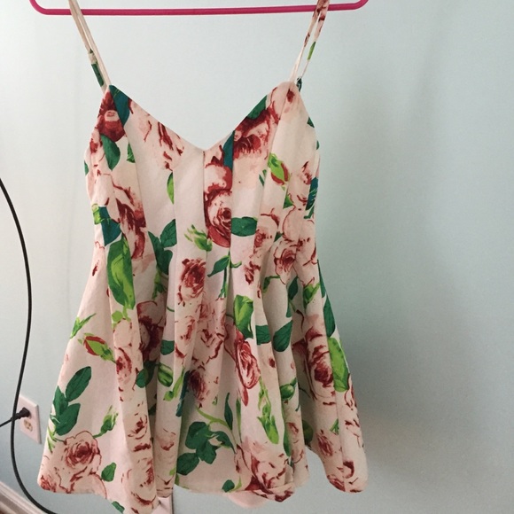 One of a kind floral flowy romper!