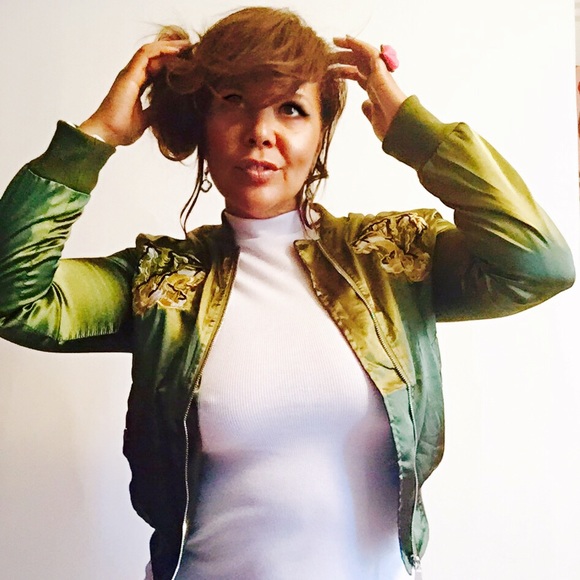 Cara Eye Of The Tiger - Picture 2 of 4