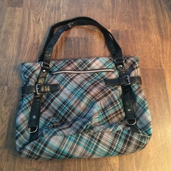 Black, Blue, and Gray patterned purse!