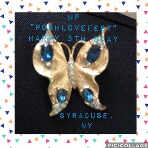 🎉HP🎉 TRIFARI RARE VINTAGE 1930's brooch