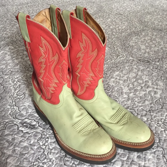 Dan Post cowboy boots (women's 9)