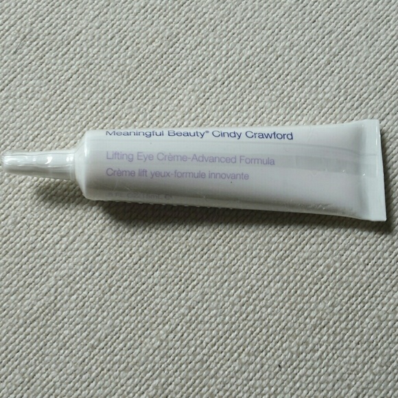 Meaningful Beauty lifting eye cream