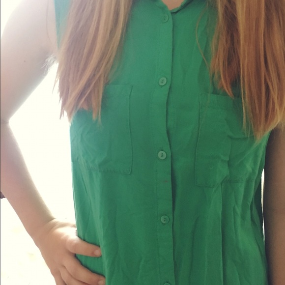 Green Button Down Sleeveless top