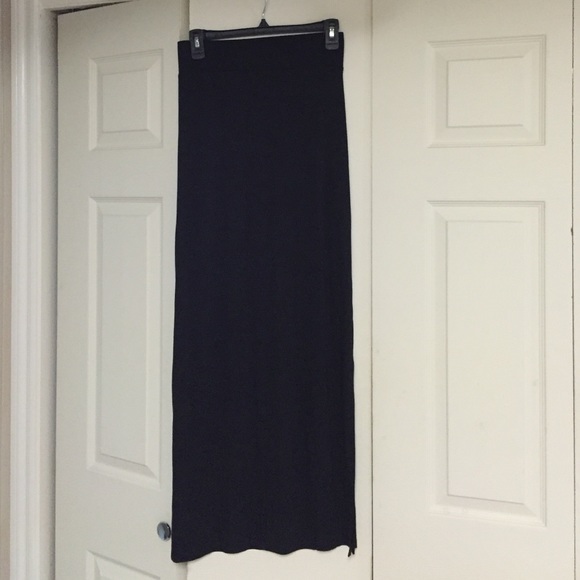 Black Maxi Skirt With Slits