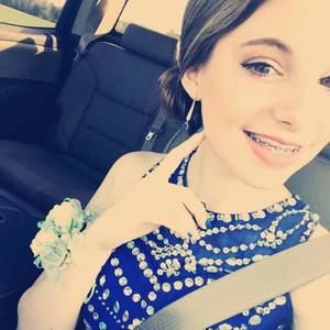 Meet your Posher, Caitlyn