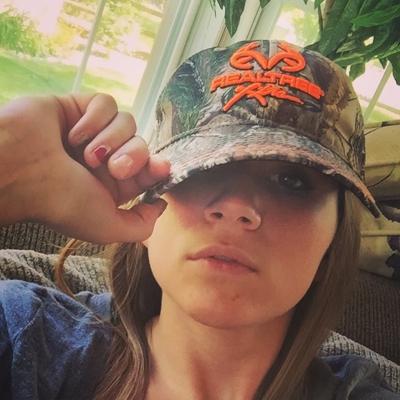 Meet your Posher, Gabrielle