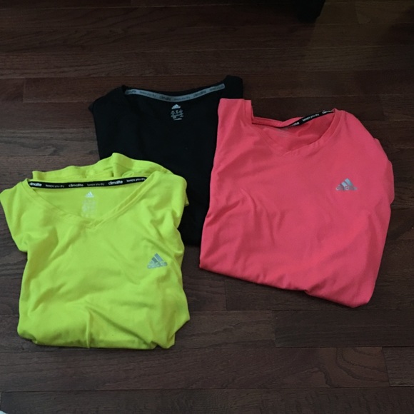 3 Size medium adidas athletic shirts - Picture 1 of 2