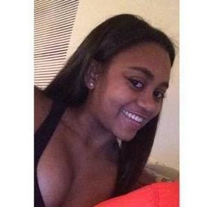 Meet your Posher, Celeste